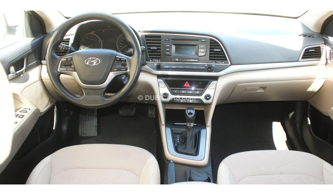 Hyundai Elantra GL Hyundai Elantra 2017 GCC, in excellent condition