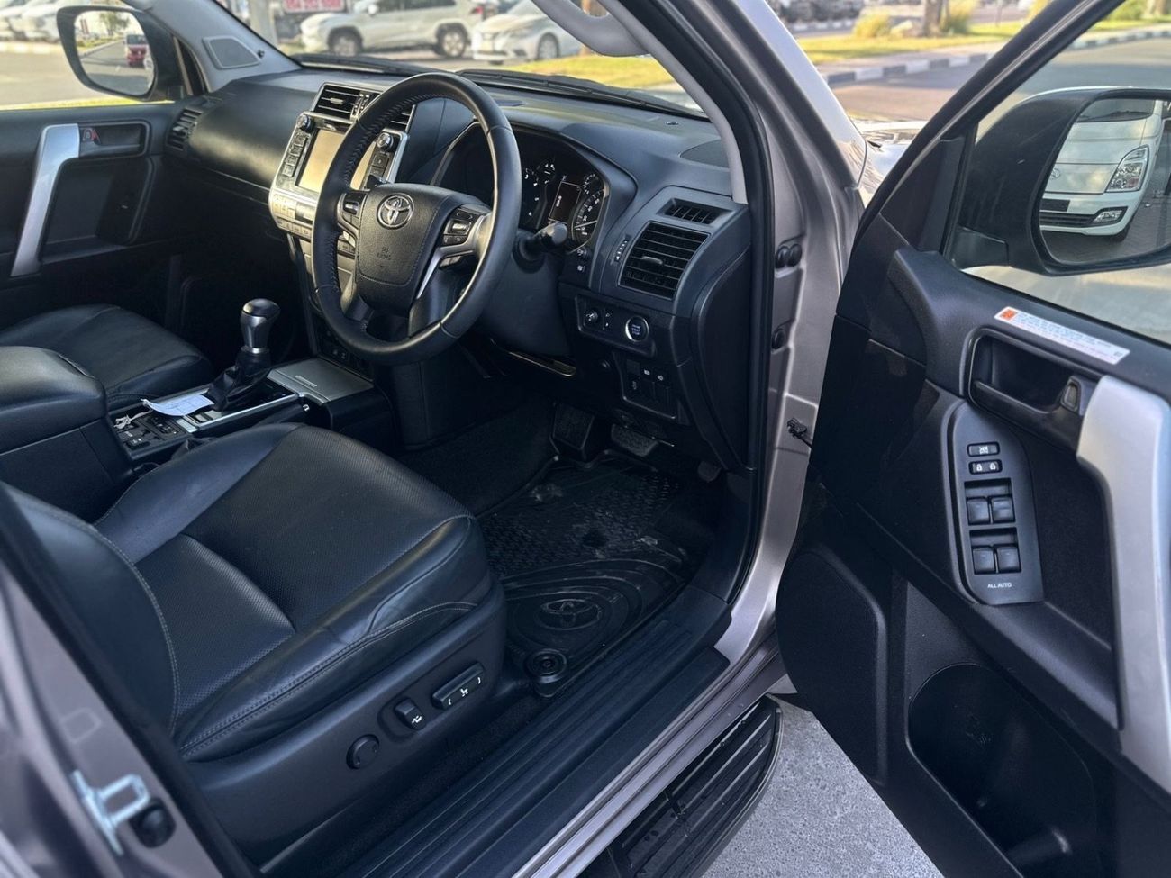 Toyota Prado 2019 VXL RHD Full Option Top Of The Range Very Clean and Perfect Condition