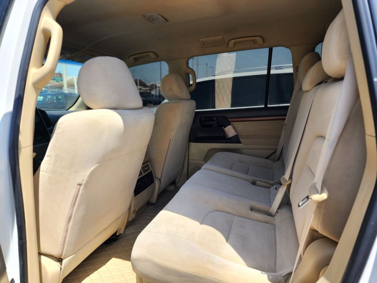 تويوتا لاند كروزر GX.R V8 Deisel