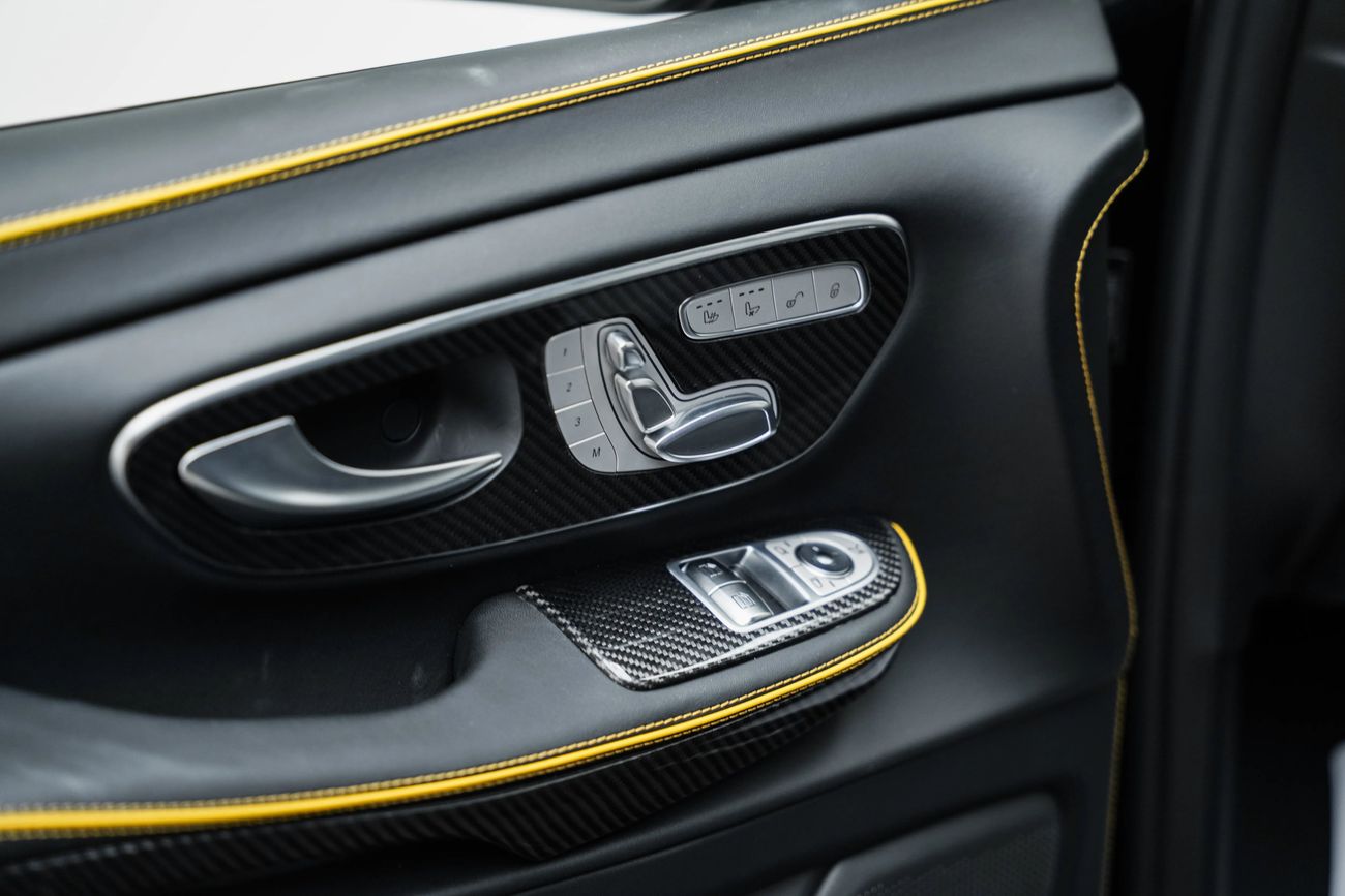 Mercedes Benz V300 V-LINE