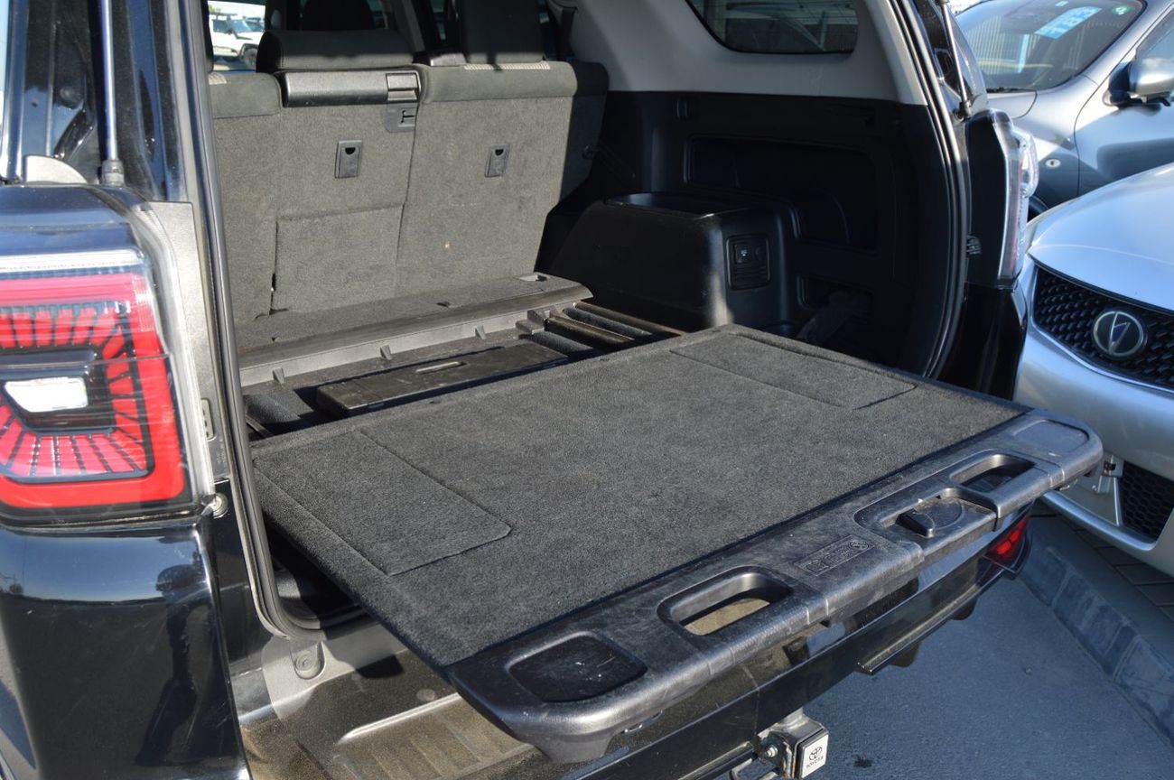 Toyota 4Runner Left Hand Drive Year: *2018* *SR5*  Engine: 4.0L/ V6