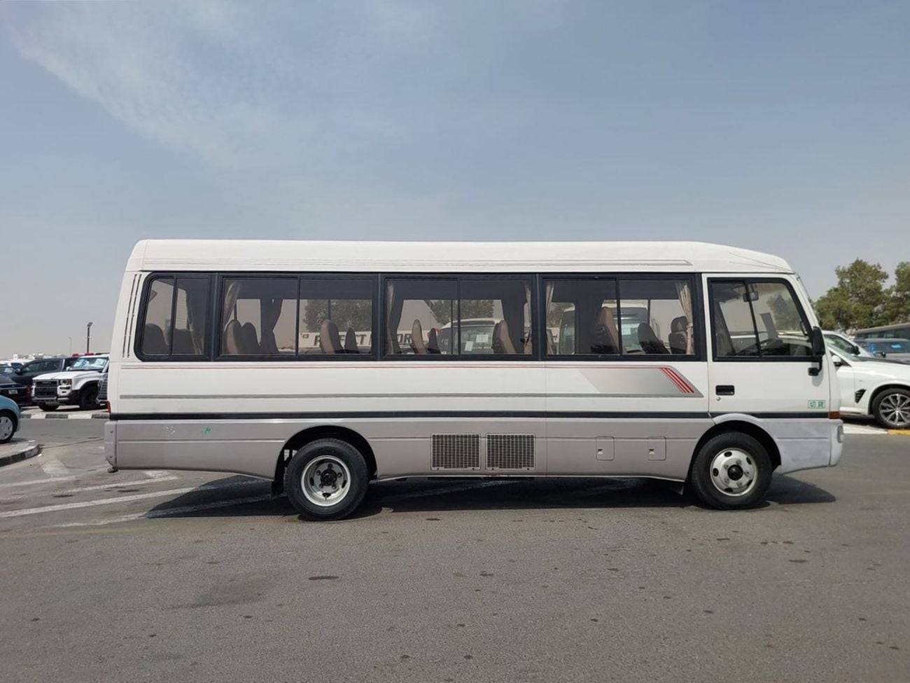 Mitsubishi Rosa (RAMADAN OFFER) MITSUBISHI ROSA BUS RHD 1996 MODEL 3.9 L DIESEL MANUAL(PM40577)