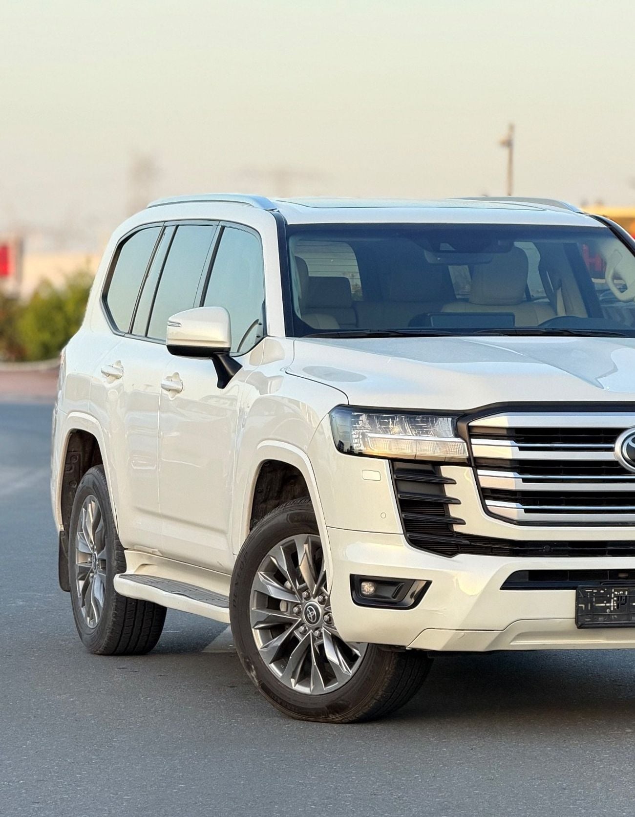 تويوتا لاند كروزر 2023 Model GXR Twin Turbo 3.5L Engine Full Option Very Perfect Condition