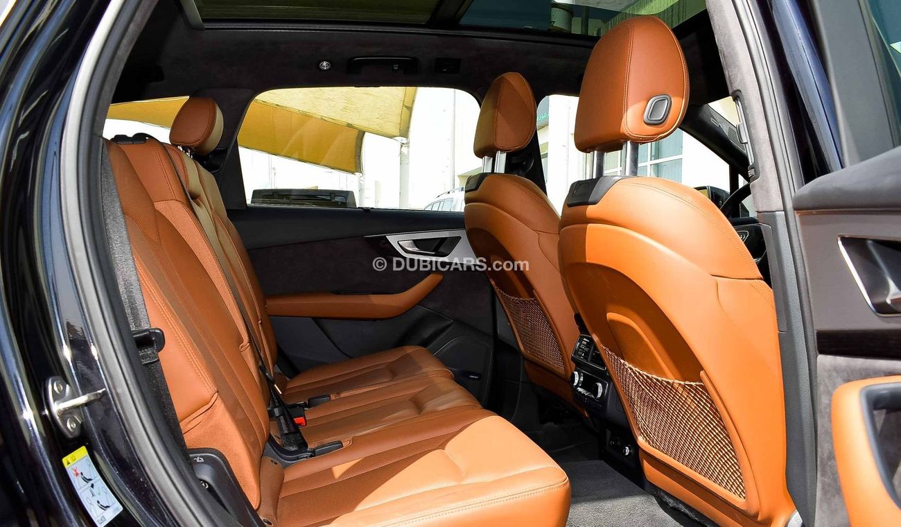 Audi Q7 S-line Luxury Sport 2018 Agency Warranty Full Service History GCC