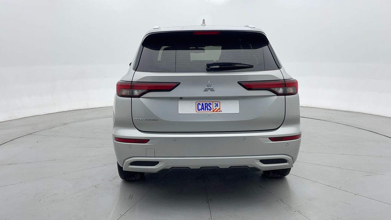 Mitsubishi Outlander PREMIUM LAUNCH EDITION 2.5 | Zero Down Payment | Free Home Test Drive