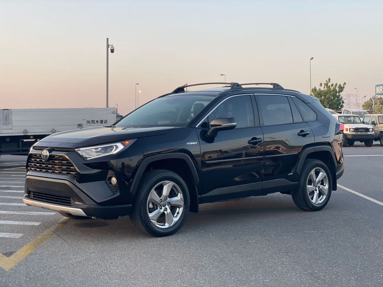 Toyota RAV4 2021 Toyota Rav4 XLE Premium+ Hybrid Fuel Full Option - 4x4 AWD - Super Clean -