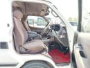 Toyota Hiace TOYOTA HIACE COMMUTER VAN RHD 2001 MODEL 3.0 L DIESEL AUTOMATIC(PM02656)