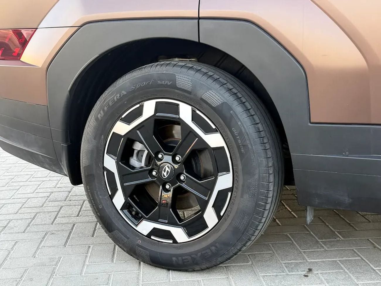 Hyundai Santa Fe CALLIGRAPHY