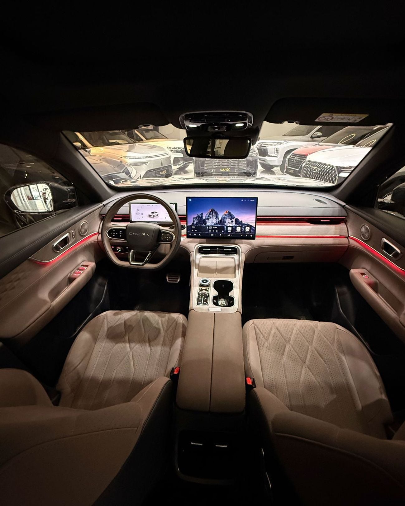 شيري تيجو 8 LUXURY