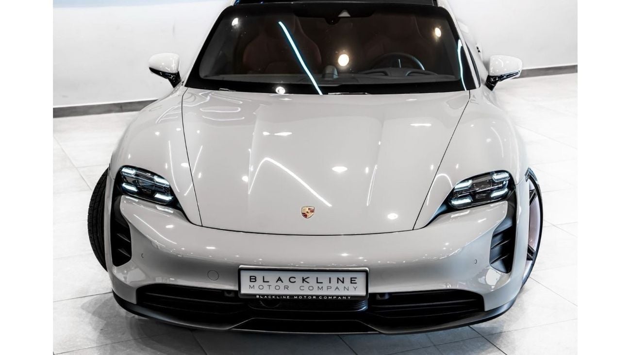 بورش تايكان 2023 Porsche Taycan GTS, 2027 Porsche Warranty, Interior Matte Carbon, Low KMs, GCC