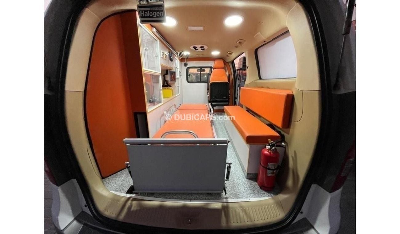 Hyundai H-1 Hyundai H1  Ambulance –2019 Model, Left-Hand Drive Manual Diesel