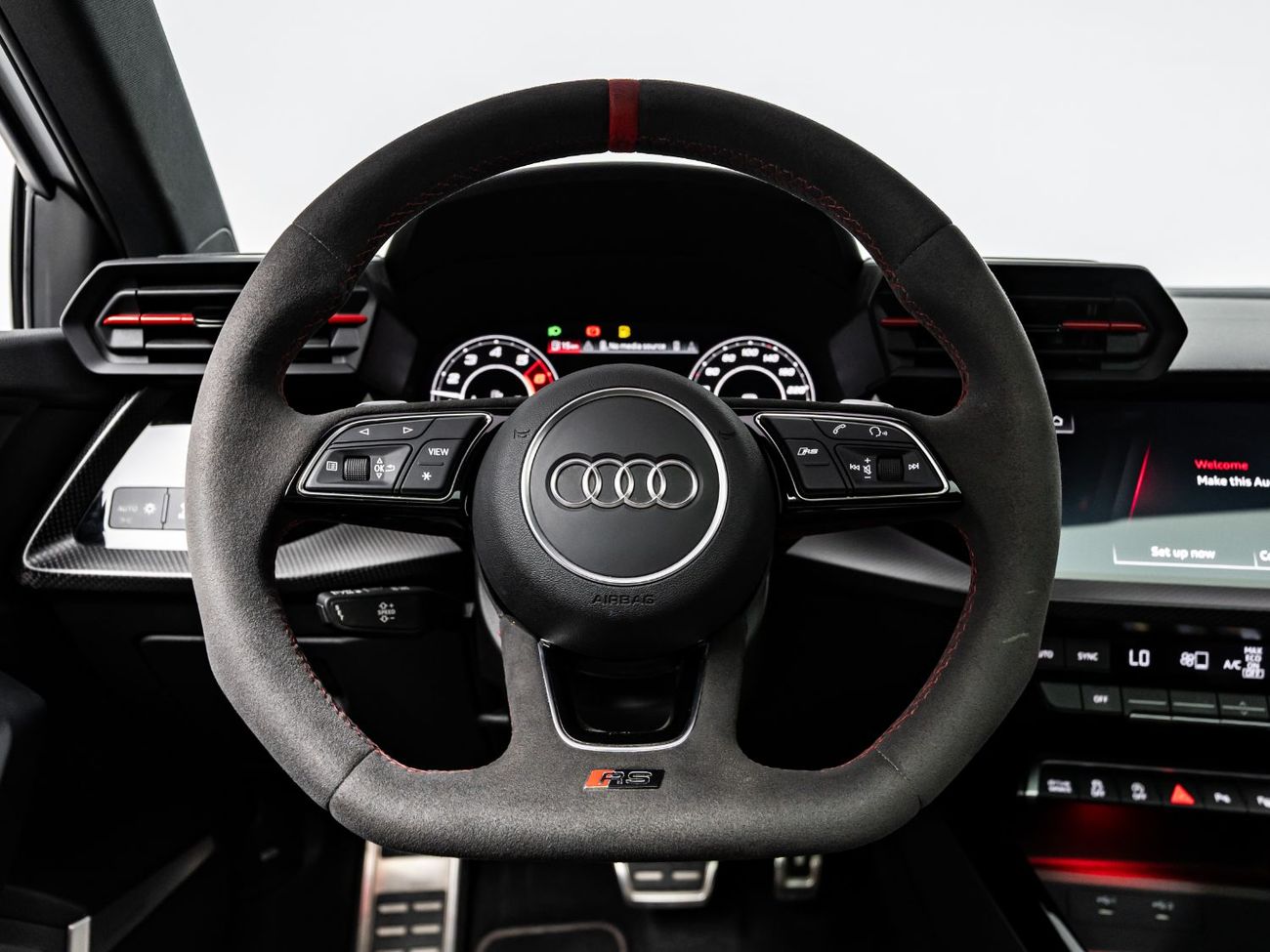 أودي RS3 TFSI quattro 2.5L Sedan