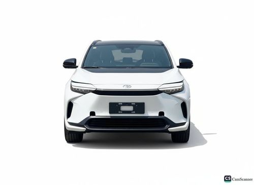 تويوتا bZ4X TOYOTA BZ4X FULL EV LONG RANGE 615KM FULL OPTION 2WD WITH AUTO PARK