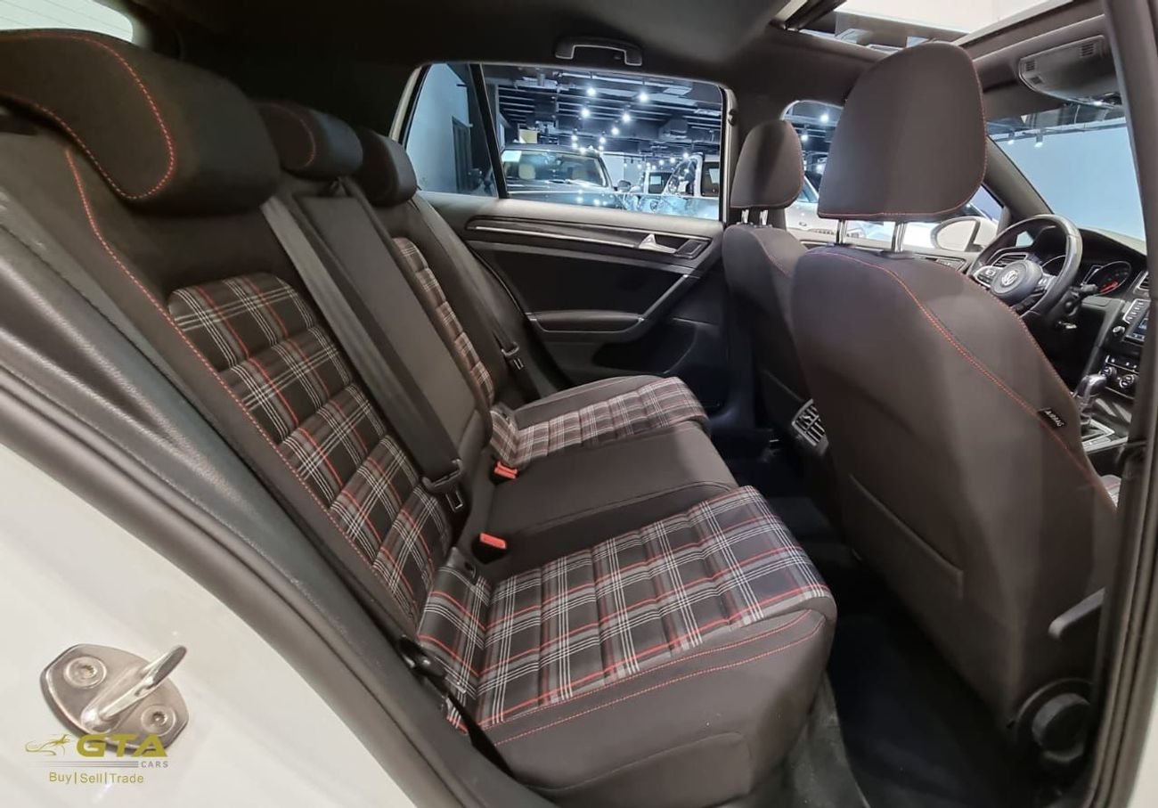 Volkswagen Golf 2017 Volkswagen GTI, Volkswagen Warranty-Full Service History, GCC
