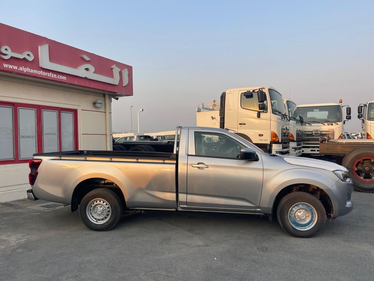 Isuzu D-MAX STD