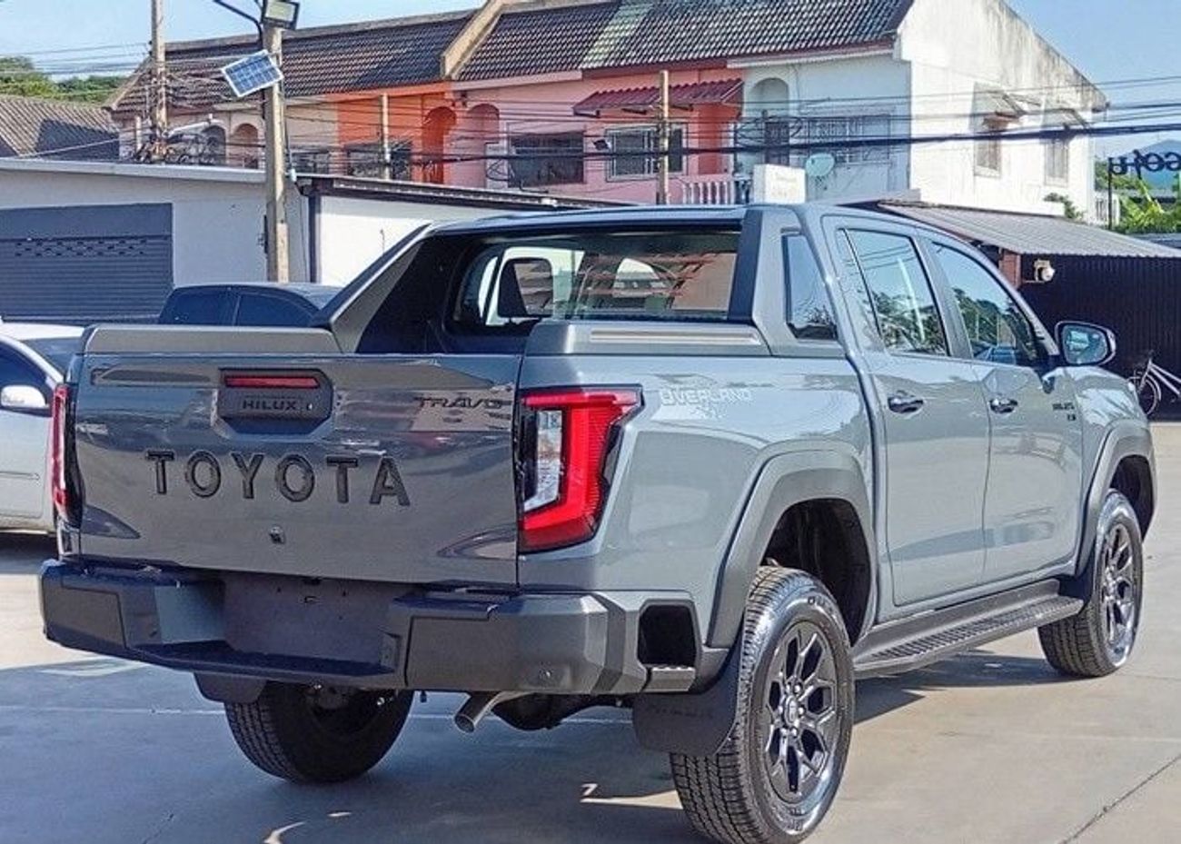 تويوتا هيلوكس New Toyota travo pickup Hilux 2026 RHD diesel engine