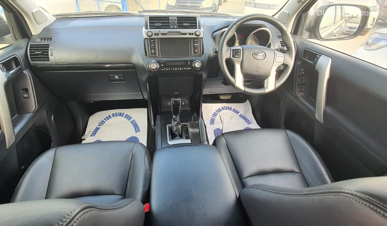 تويوتا برادو RIGHT HAND DRIVE 2.8L LEATHER SEATS