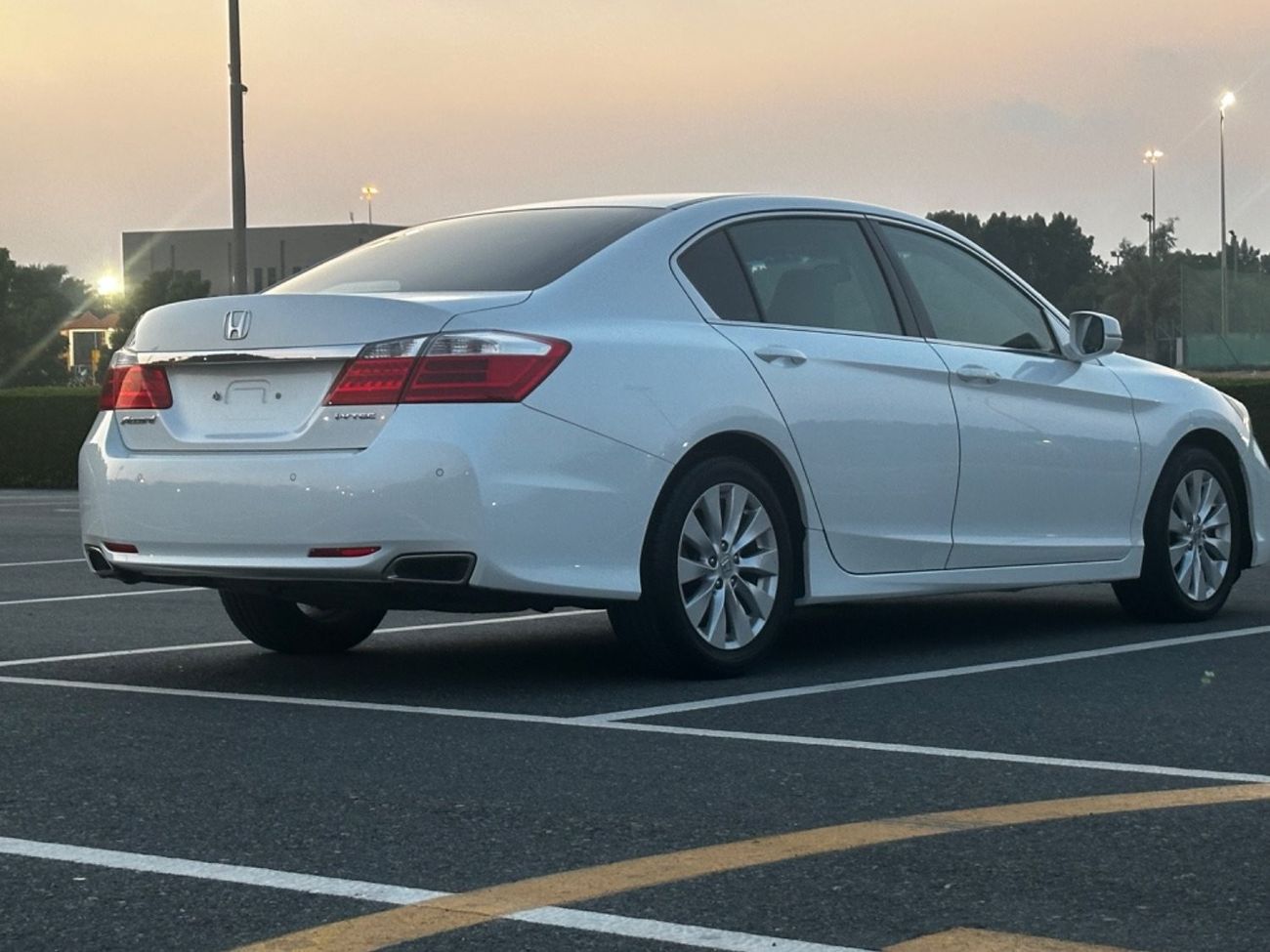 Honda Accord LX MODEL 2016 GCC CAR PERFECT CONDITION FULL OPTION SUN ROOF