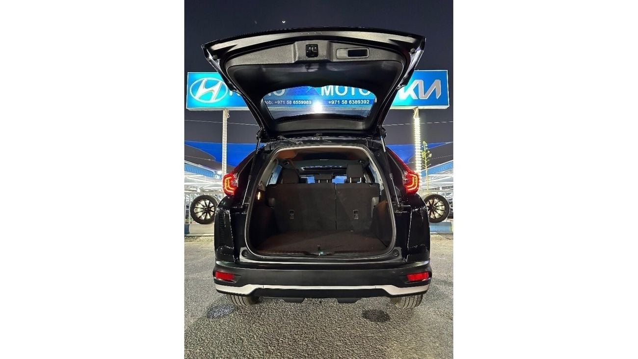 Honda CRV car in perfect condition, 2022 with engine capacity 2 4wd with mileage 6,000 miles