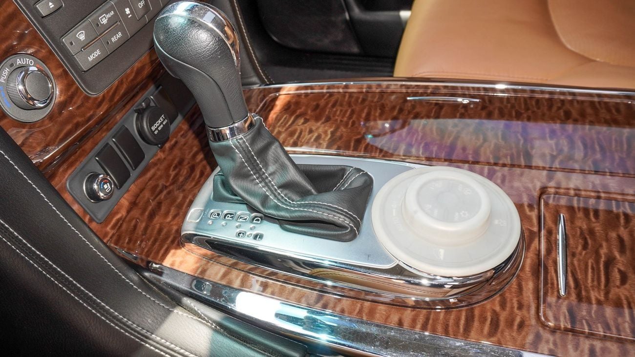 Nissan Patrol LE PLATINUM