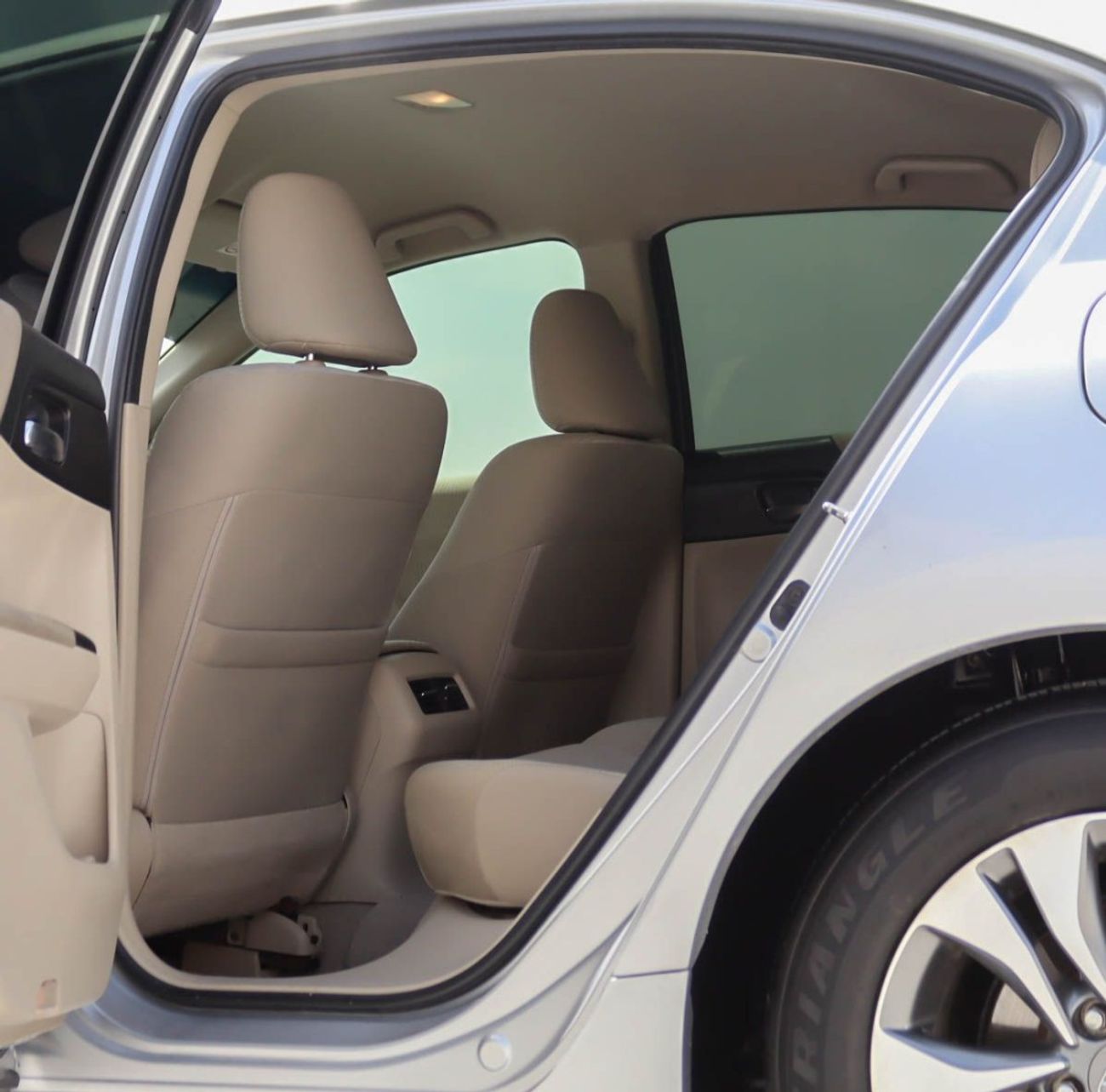 Honda Accord EX 2.4L Honda Accord 2.4L v4 2016 GCC accident-free in excellent condition