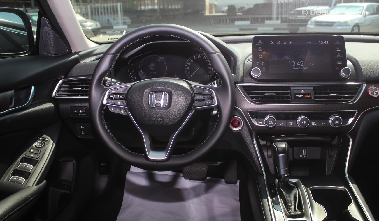 Honda Accord وارد اليابان السيارة قابلة للتصدير للسعودية 1.5T