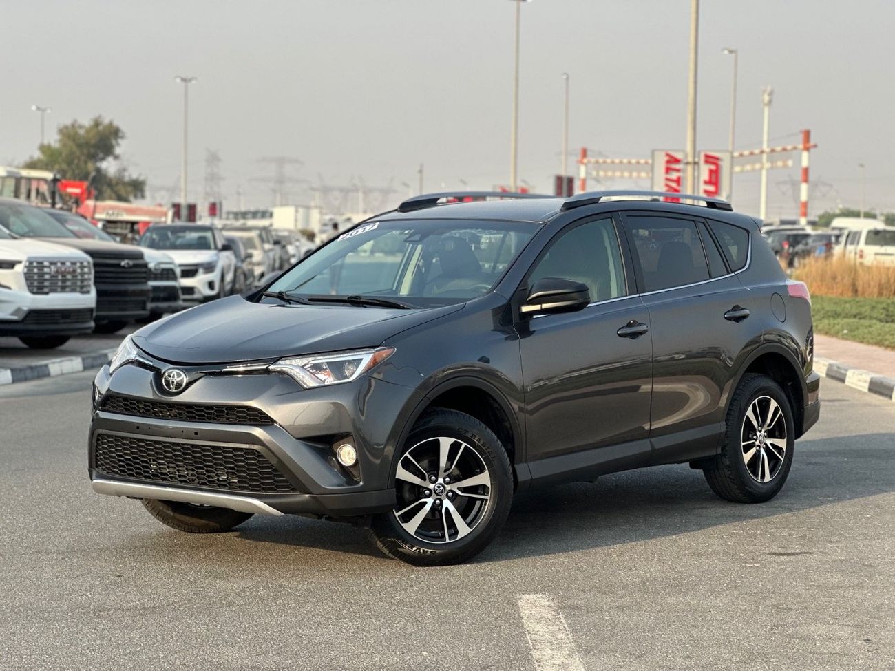 Toyota RAV4 2017 good condition leather seats