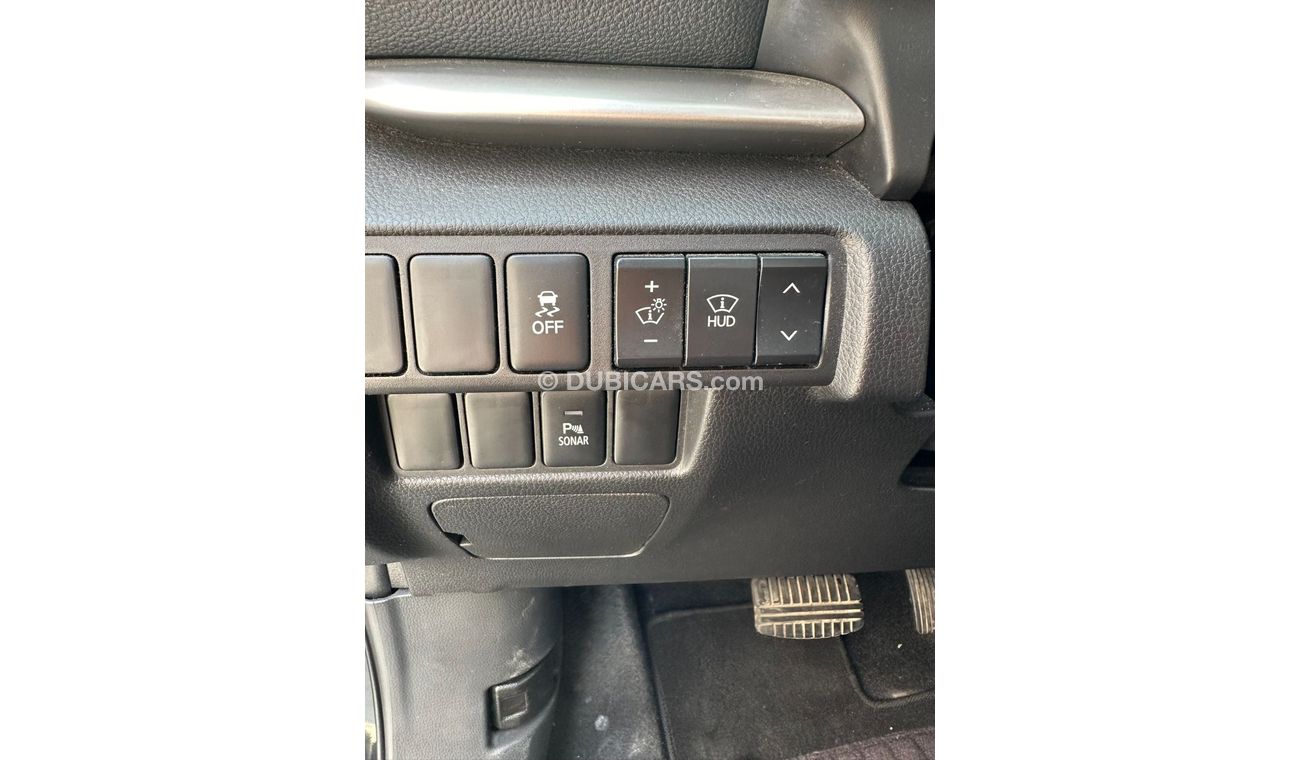 Mitsubishi Eclipse Cross GLS Mid ACCIDENTS FREE - GCC - FULL - 1500 CC +TURBO - PERFECT CONDITION INSIDE OUT