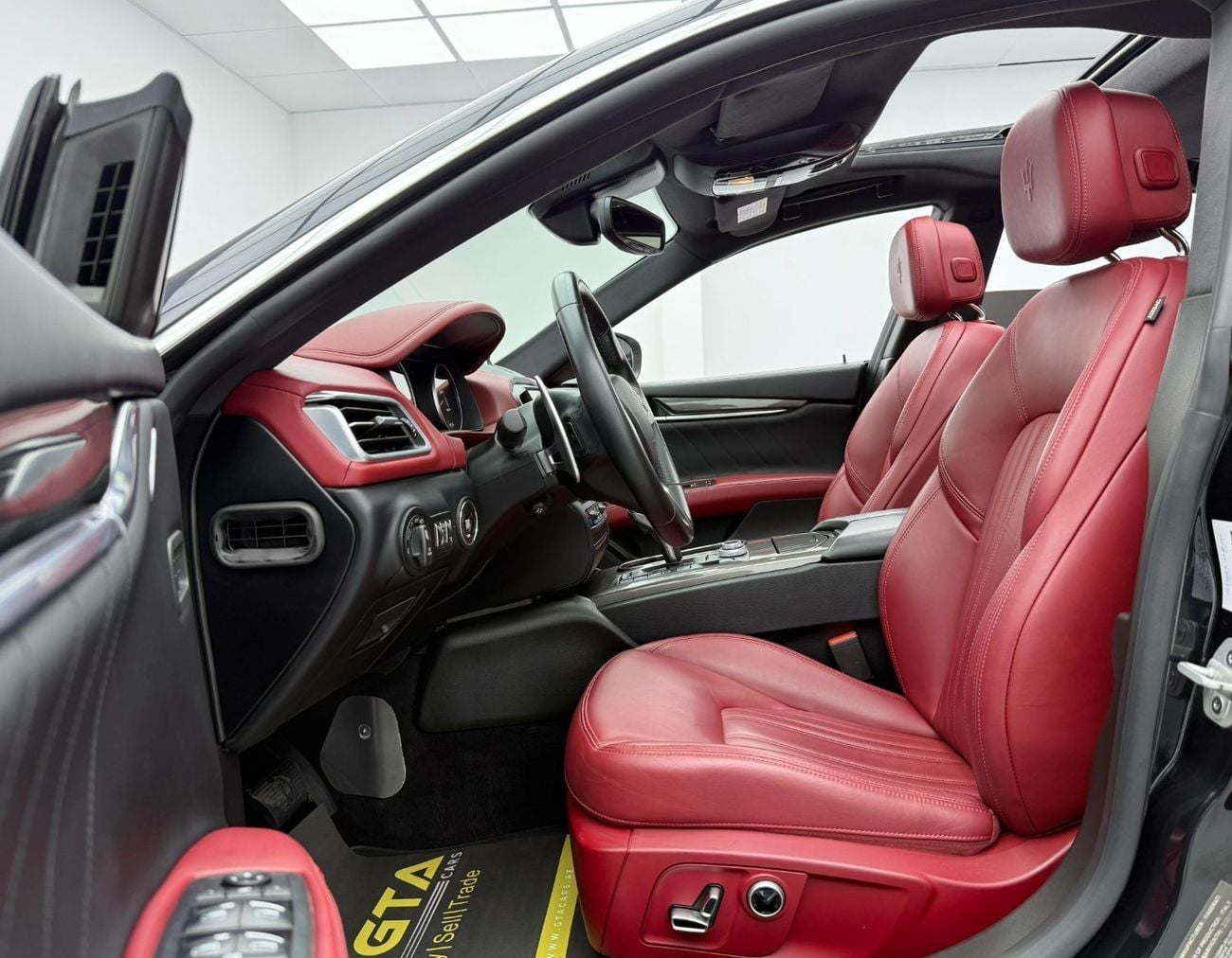 مازيراتي جيبلي 2021 Maserati Ghibli GT Hybrid, 1 Year Unlimited KM Warranty, Maserati Full Service History, GCC