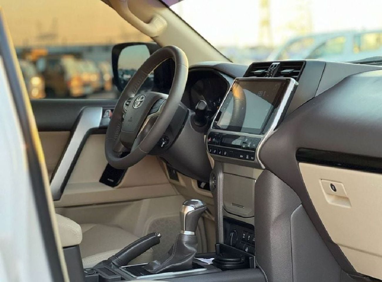 Toyota Prado Toyota prado 2018Model TxL 4.0L v6 petrol Engine AWD 4x4 Rear camera & sensors Full option colour wh