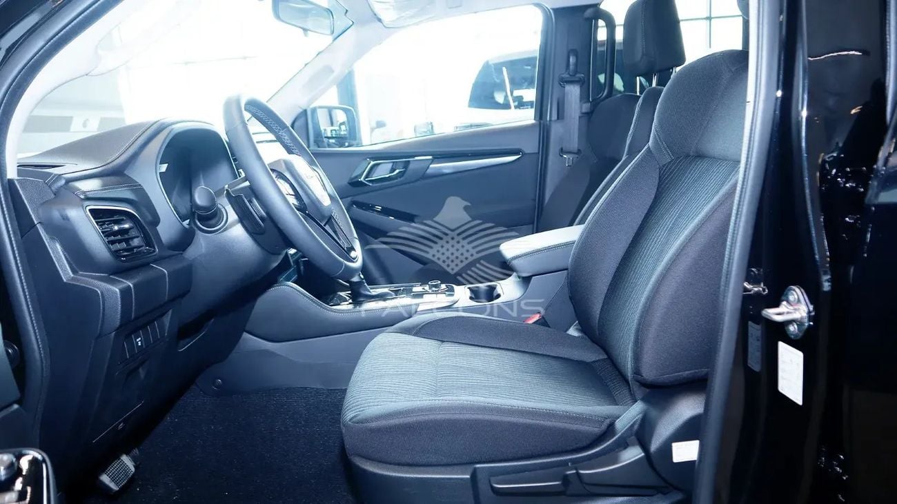 إيسوزو MU X 1.9L 4X4 AT RBD Full Option 7STR