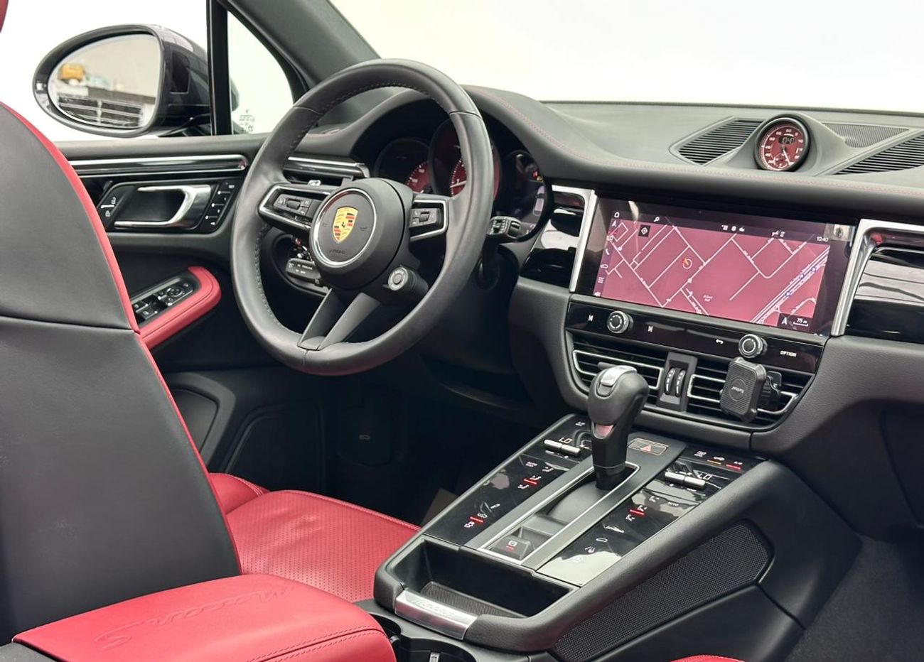 بورش ماكان 2024 Porsche Macan S, Oct 2026 Porsche Warranty, Porsche Full Service History, GCC