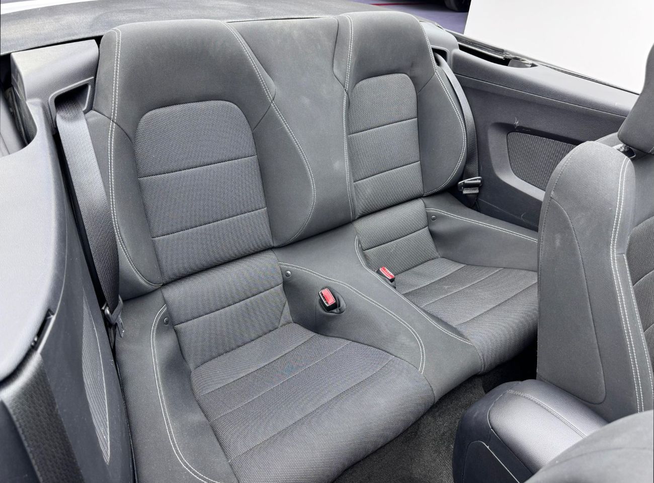 فورد موستانج 2017 Ford Mustang Convertible, Just Been Serviced, 2026 GTA Service Pack, Excellent Condition, GCC