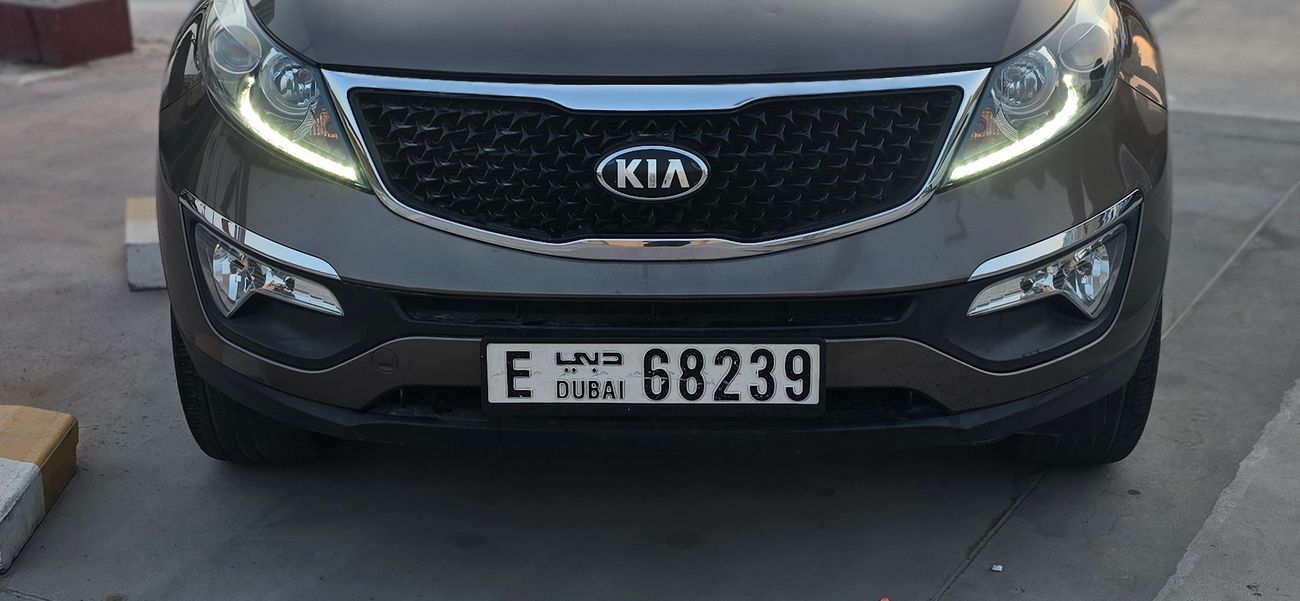 Kia Sportage LX 2.0L FWD