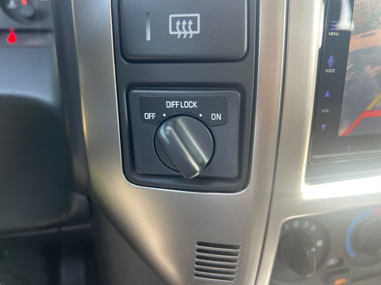 Nissan Patrol Safari Safari 4.8L A/T