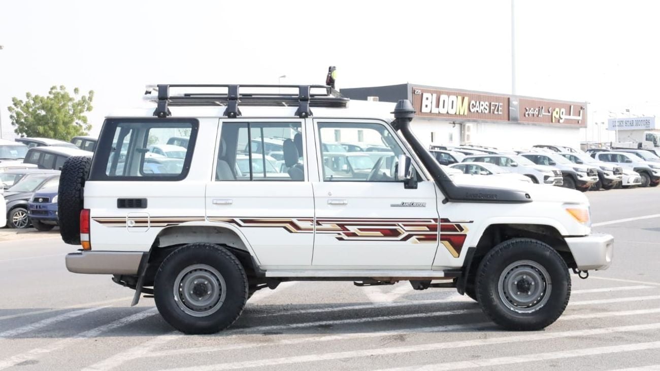 Toyota Land Cruiser 70 Std 4.5L 4WD