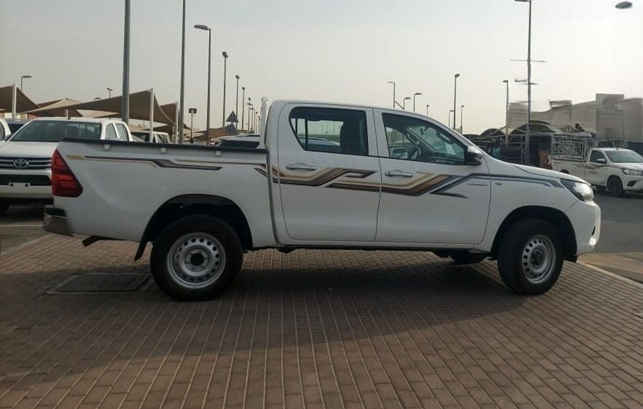 تويوتا هيلوكس DC 2.4L 4WD DIESEL MANUAL TRANSMISSION