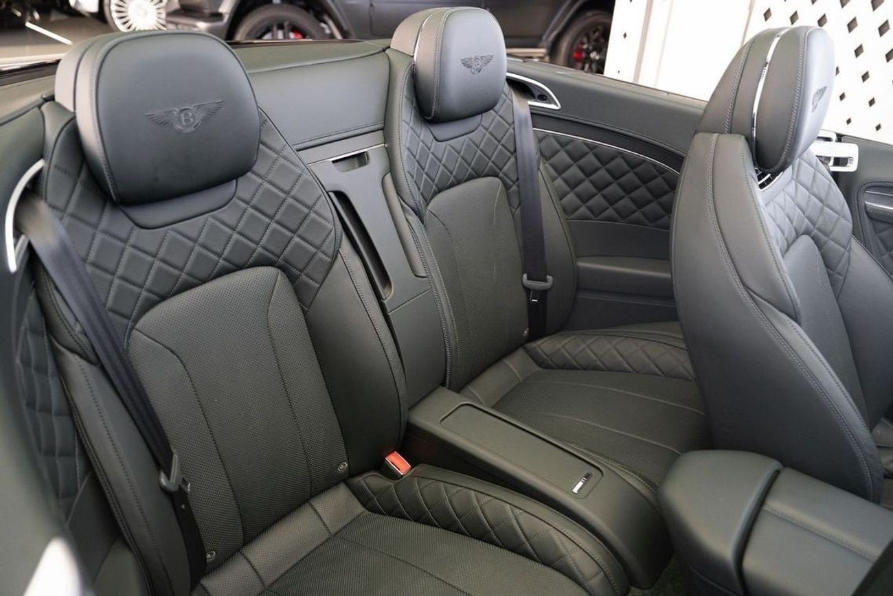 Bentley Continental GTC Bentley GTC W12 Black Edition