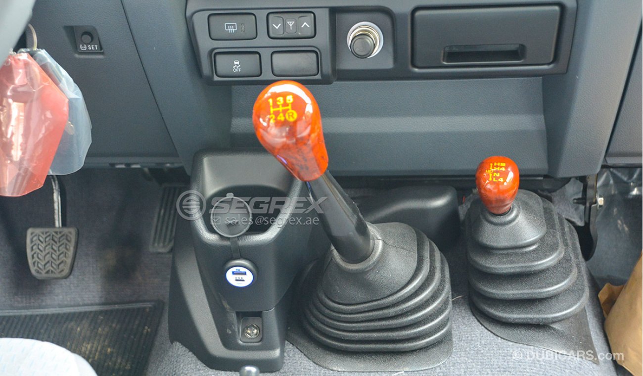 Toyota Land Cruiser 70 LX76 4.5 T-DSL ,WINCH, DIFF LOCK