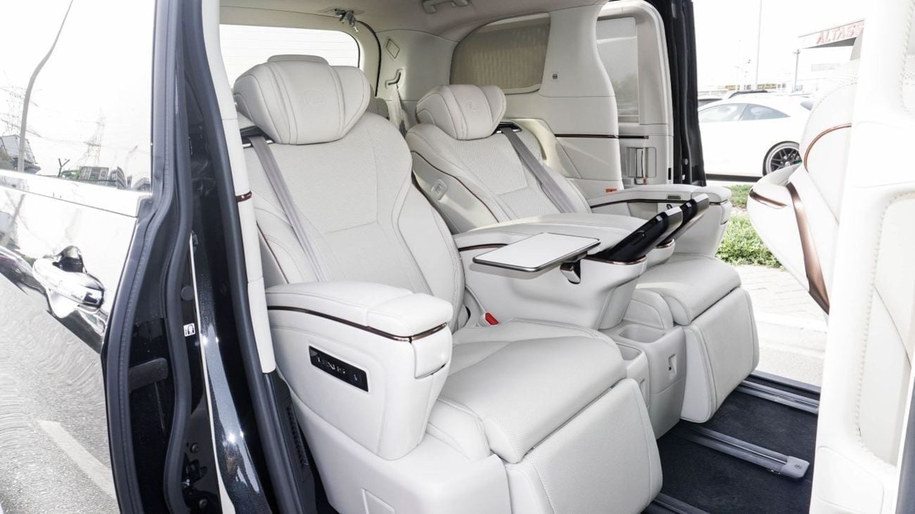 لكزس LM 350h 2024 Lexus LM350h 7-Seater 2.5L 4-Cyl Hybrid A/T 4WD Export Only