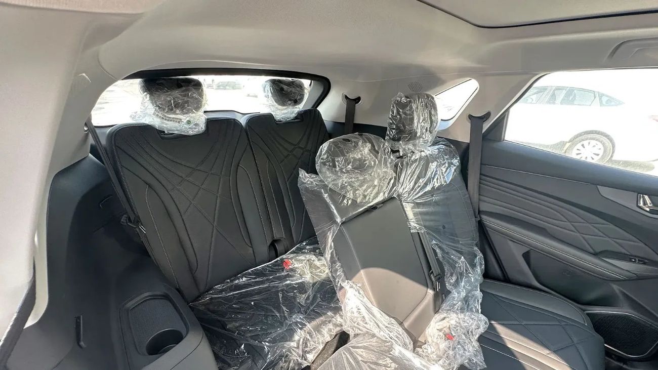 Kaiyi X7 KAIYI/X7/KX703 SUV 1.6T Flagship VERSION 7 SEATS AT