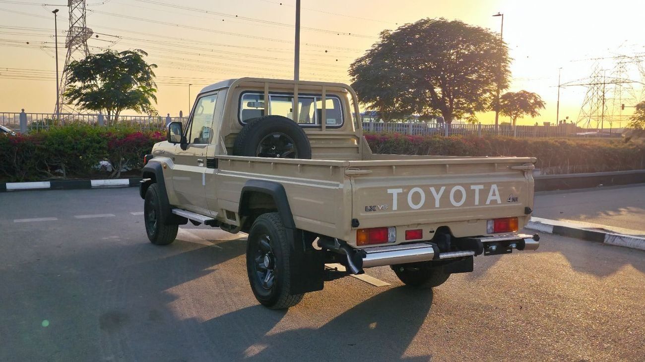 Toyota Land Cruiser Pick Up Toyota LC79 LX - 4.0L - V6 - 4WD - 40th Anniversary Edition - 2025 - GCC (Export)