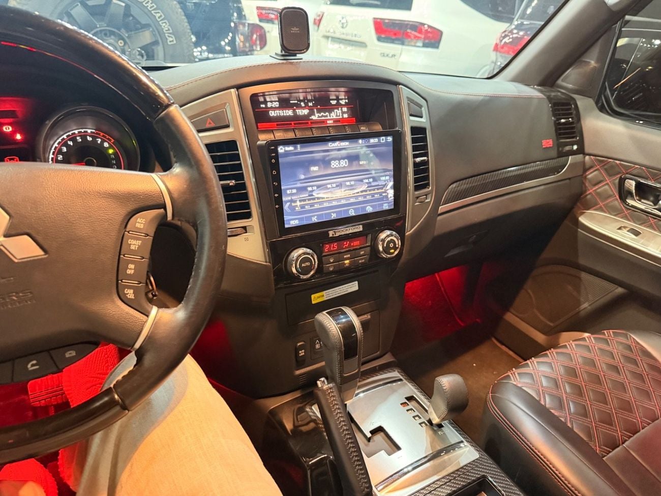 Mitsubishi Pajero GLS H/L SIGNATURE EDI