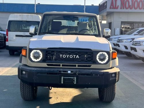 Toyota Land Cruiser Pick Up Hard Top Std 4.0L
