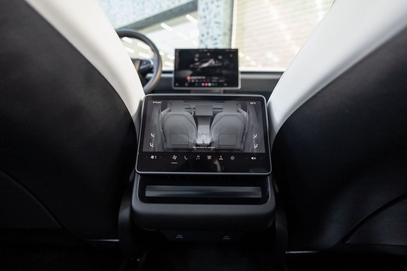 Tesla Model Y Tesla Model Y Long Range 2025 GCC | Agency Warranty
