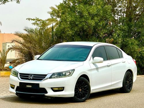هوندا أكورد EX 2.4L HONDA ACCORD 2013 l 2.4L l GCC l Excellent Condition