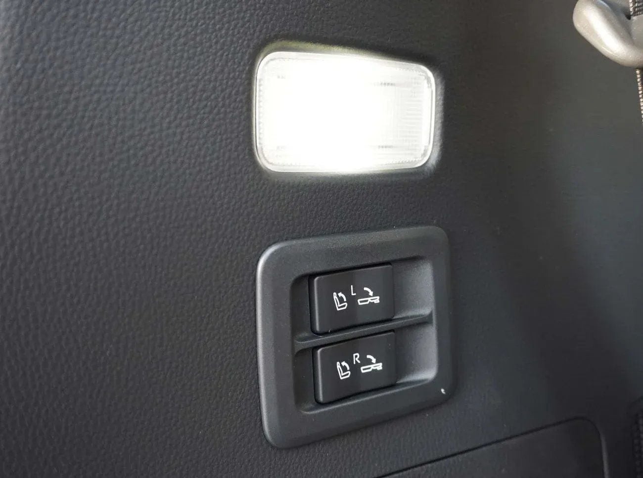 Toyota Land Cruiser GR SPORT DIESEL FULL OPTION 2026