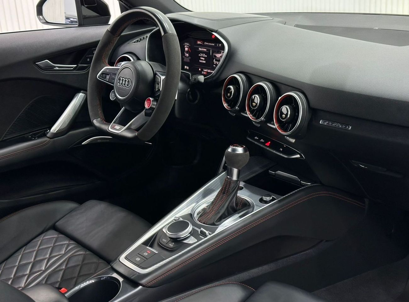 Audi TTRS 2018 Audi TTRS Quattro, Warranty, Full Audi Service History, Excellent Condition, GCC