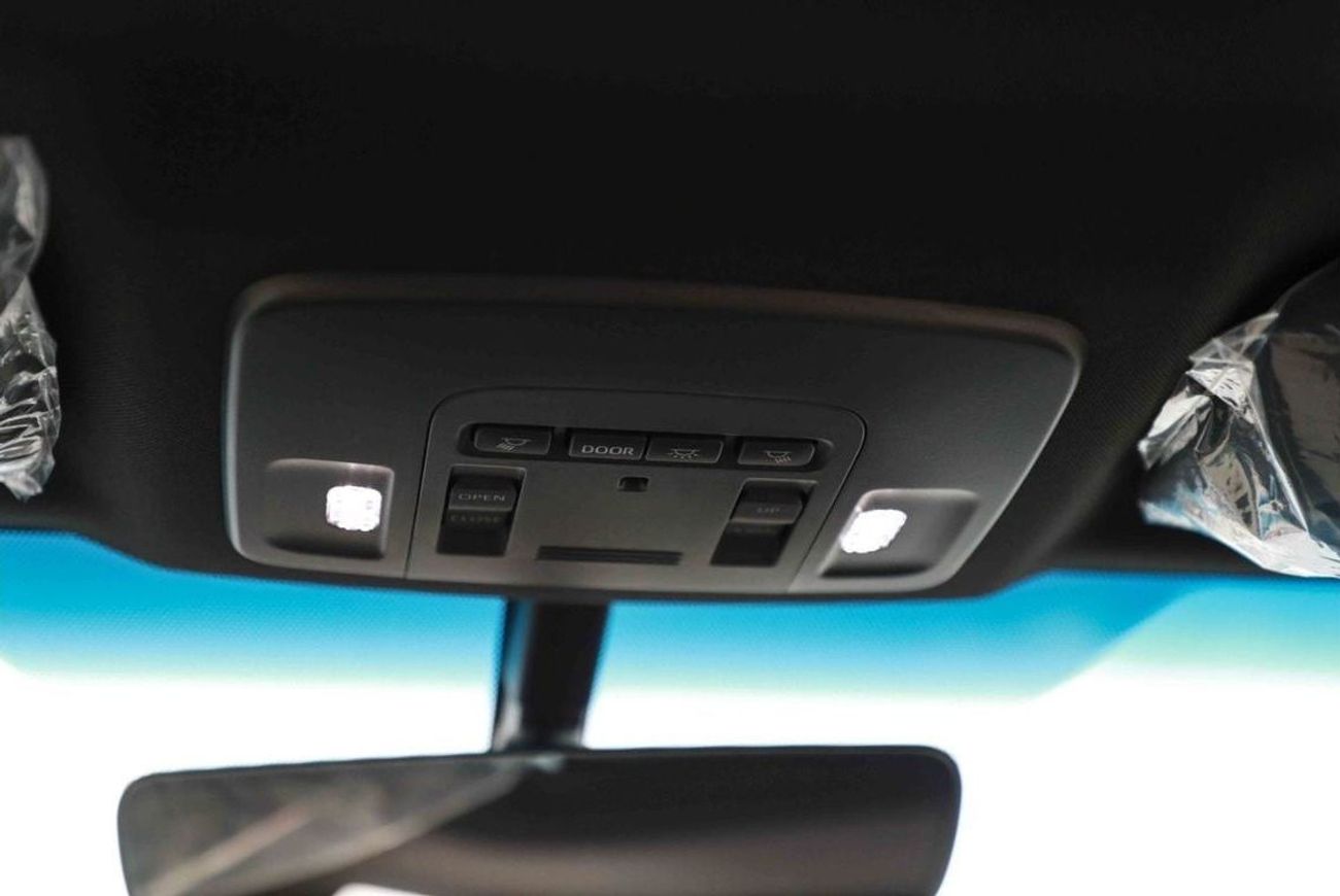 Toyota Camry 2025 TOYOTA CAMRY LE 2.5 - PLATINUM WHITE PEARL inside BEIGE | Export Only