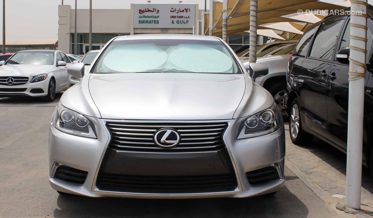 Lexus LS460